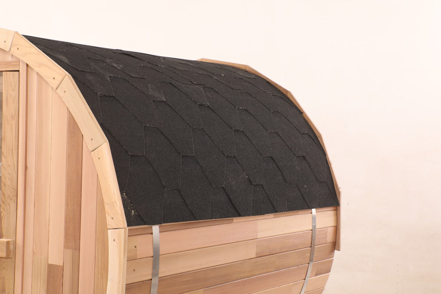 Blisspod Prague Outdoor Barrel Sauna, Canadian Red Cedar (4-6 Person)