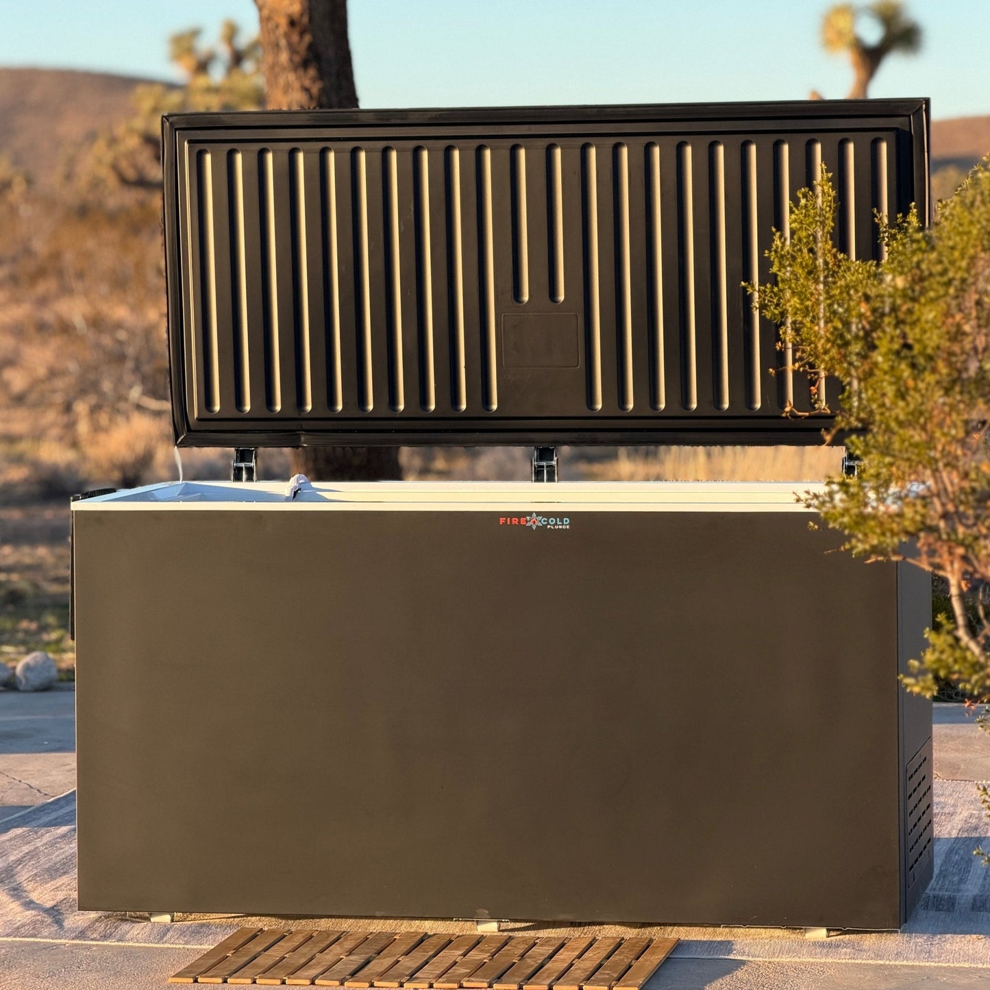 Fire All-In-One Cold Plunge Tub with Built-In Chiller